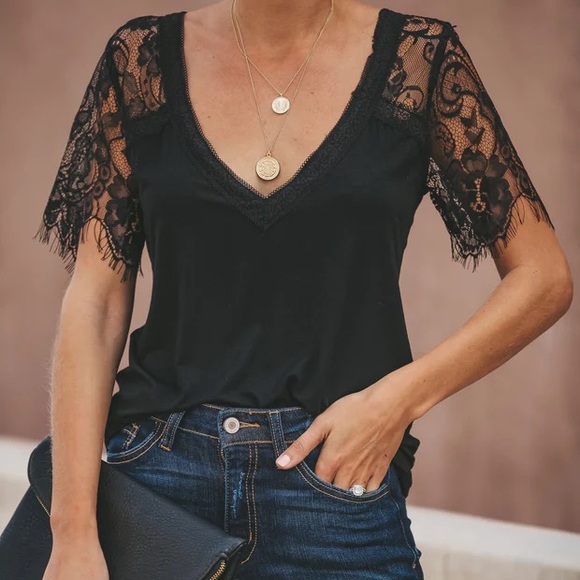 Free People Tops - Vici Black Laced Sleeve V-Neck- S